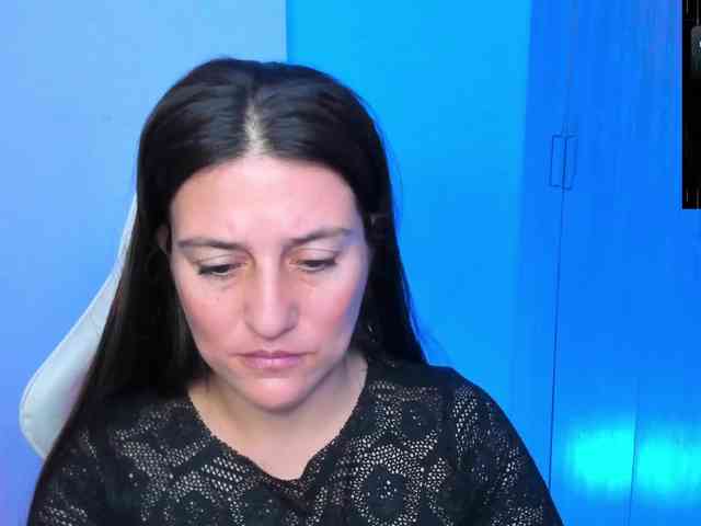 Saskyaajohnson webcam