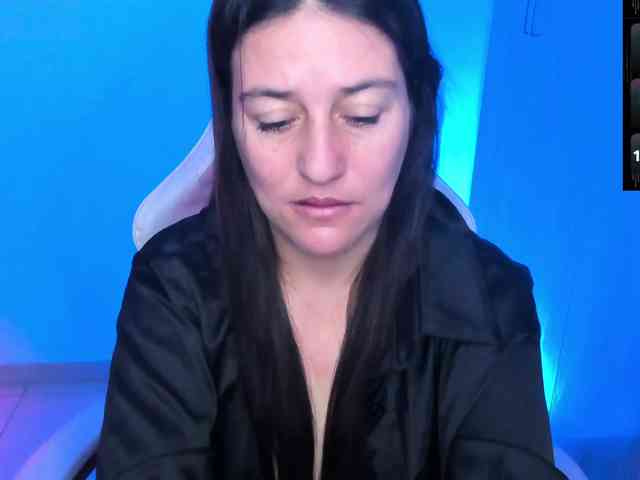 Saskyaajohnson webcam