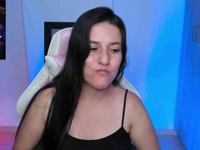 Saskyaajohnson webcam