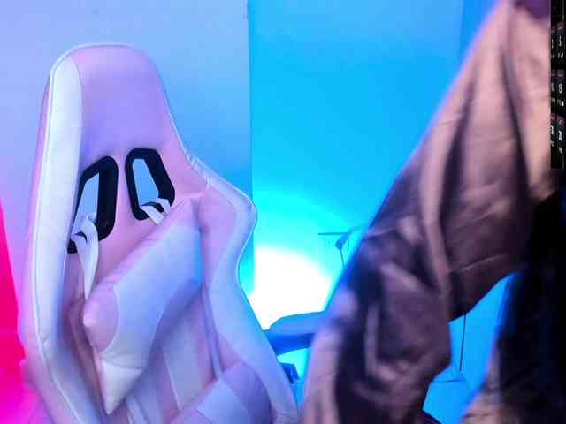 Saskyaajohnson webcam