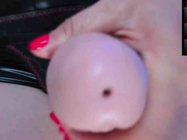 Saskyaajohnson webcam