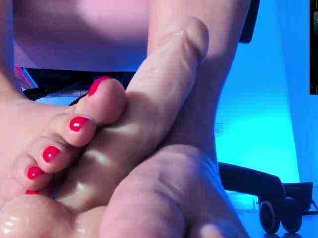 Saskyaajohnson webcam