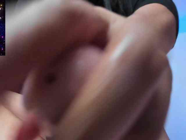 Saskyaajohnson webcam