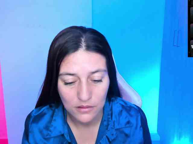 Saskyaajohnson webcam