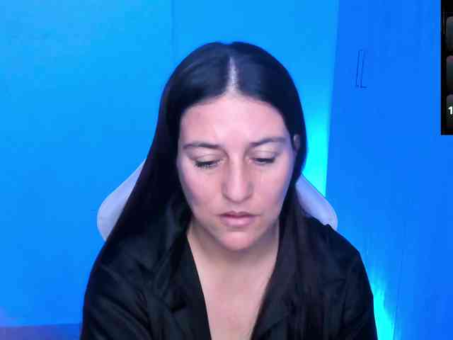 Saskyaajohnson webcam