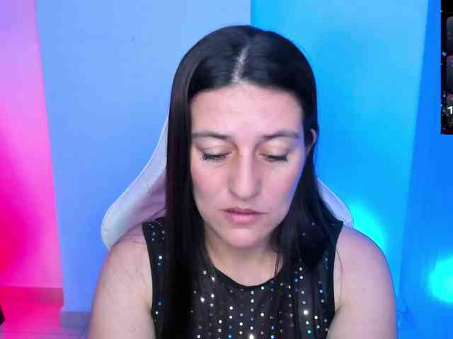 Saskyaajohnson webcam