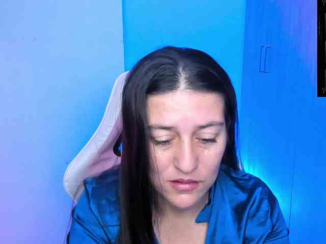 Saskyaajohnson webcam