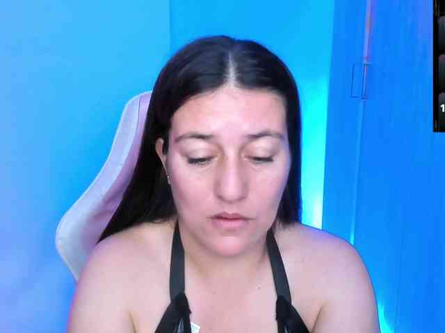 Saskyaajohnson webcam