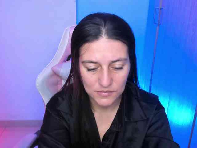 Saskyaajohnson webcam