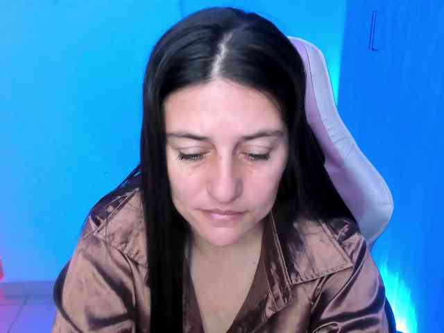 Saskyaajohnson webcam