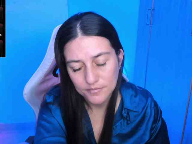 Saskyaajohnson webcam