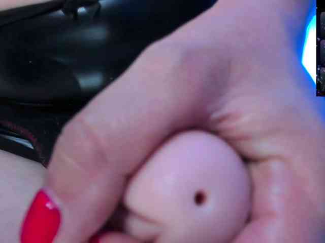 Saskyaajohnson webcam