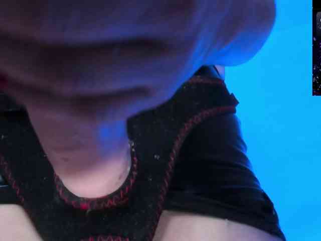 Saskyaajohnson webcam