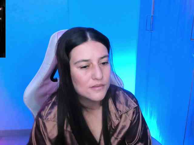 Saskyaajohnson webcam