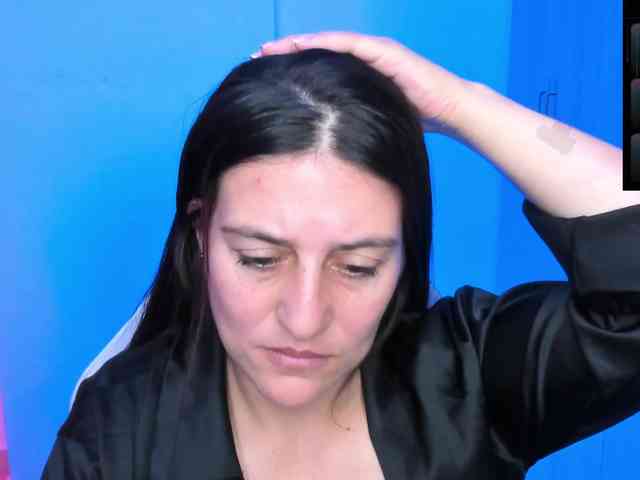 Saskyaajohnson webcam