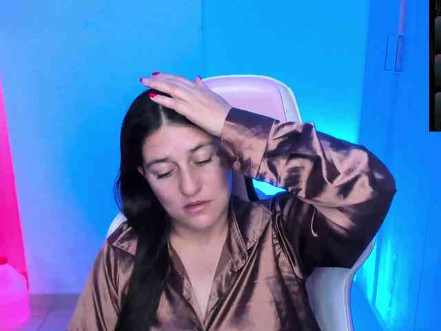 Saskyaajohnson webcam