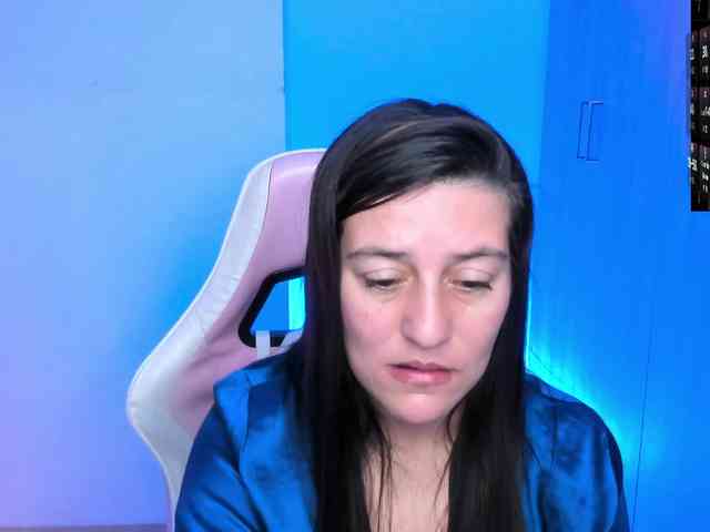 Saskyaajohnson webcam