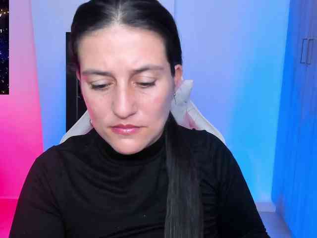Saskyaajohnson webcam
