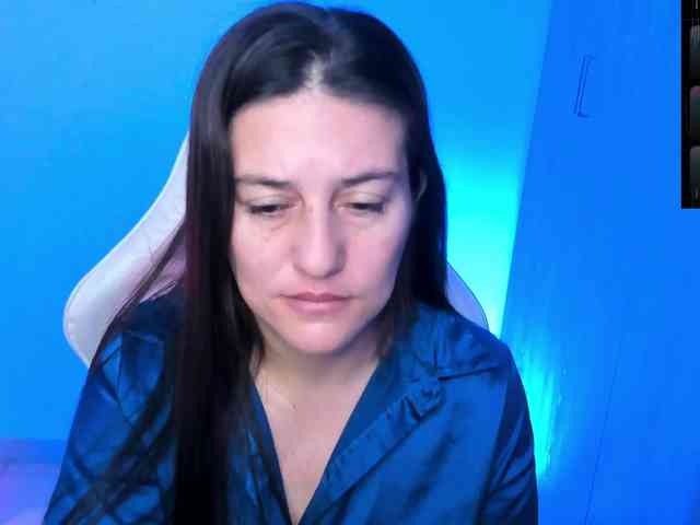 Saskyaajohnson webcam