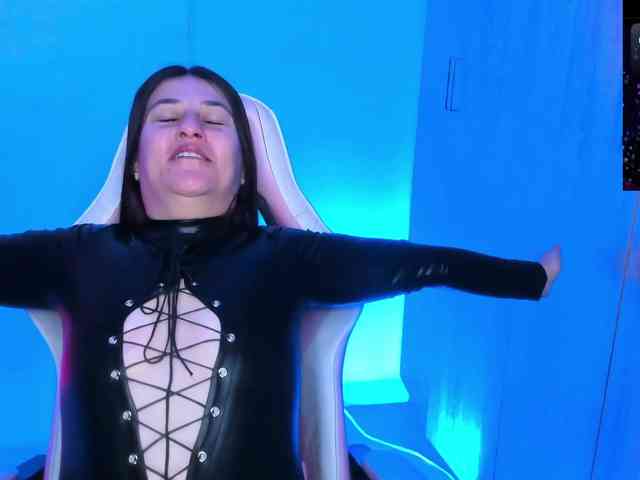 Saskyaajohnson Saskyaajohnson