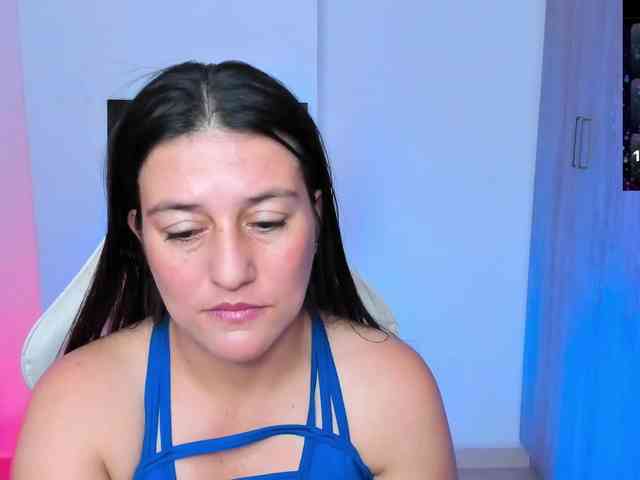 Saskyaajohnson webcam