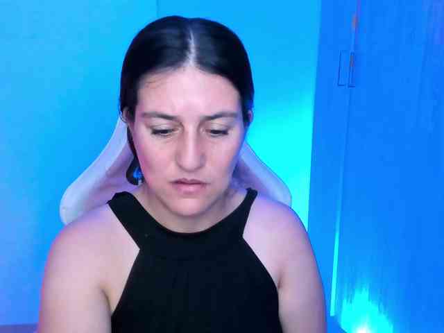 Saskyaajohnson webcam