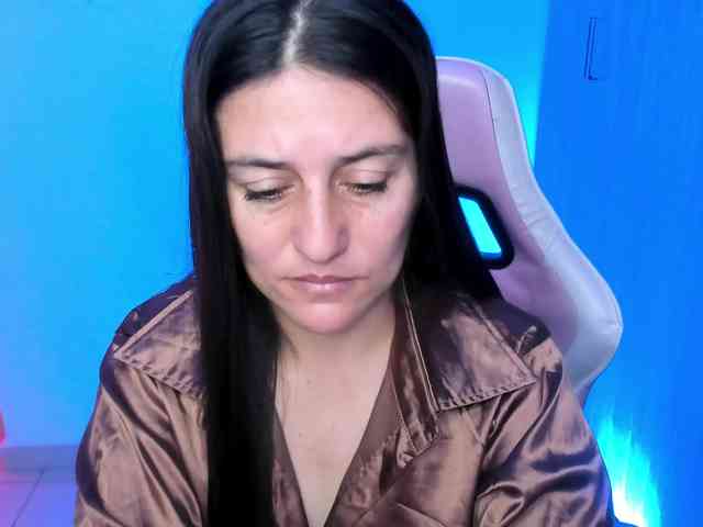 Saskyaajohnson webcam