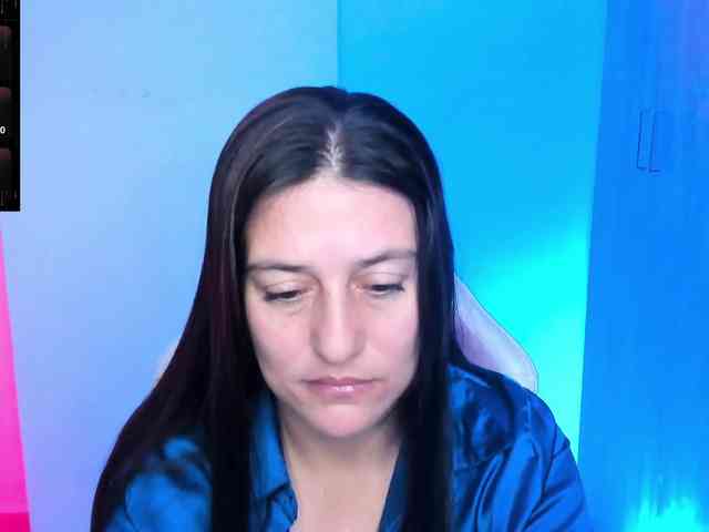 Saskyaajohnson webcam