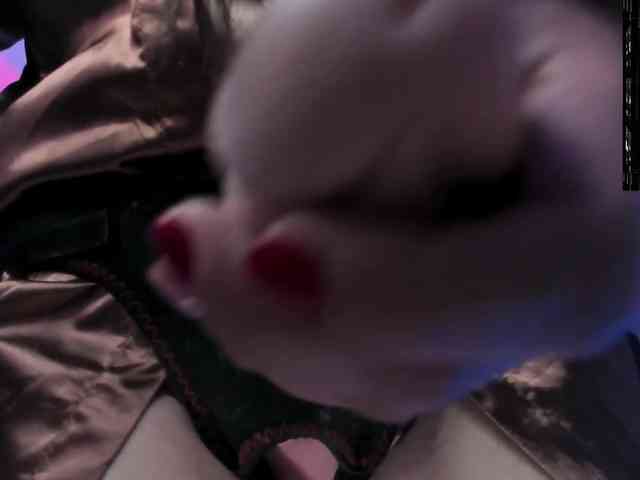 Saskyaajohnson webcam