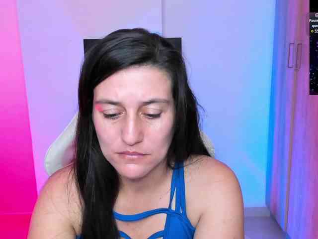 Saskyaajohnson webcam