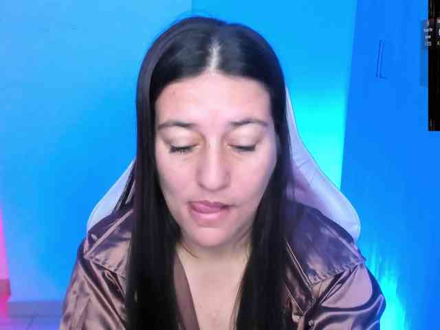 Saskyaajohnson webcam