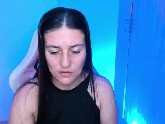 Saskyaajohnson webcam