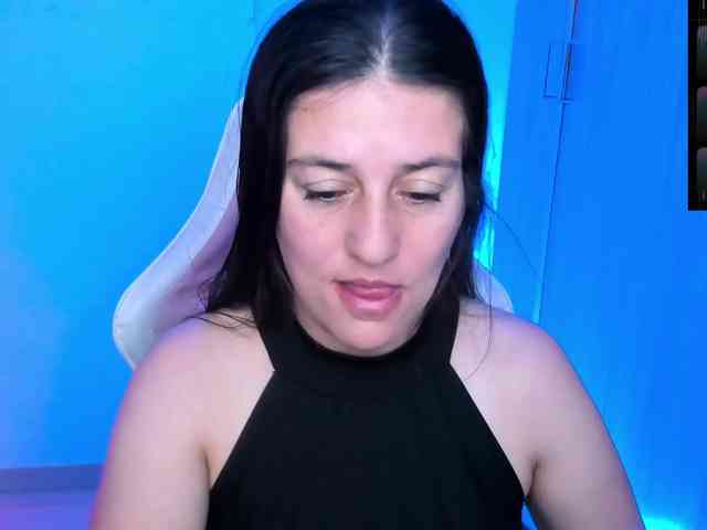 Saskyaajohnson webcam