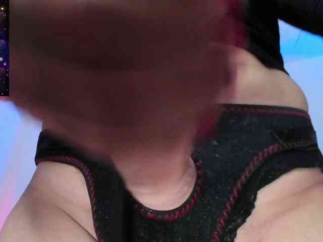 Saskyaajohnson webcam