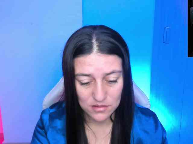 Saskyaajohnson webcam