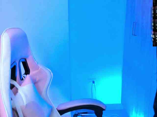 Saskyaajohnson webcam