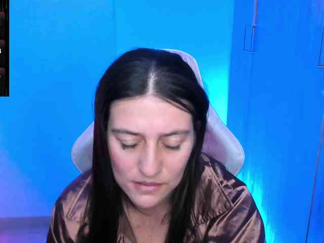 Saskyaajohnson webcam