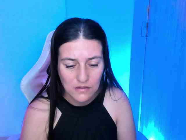 Saskyaajohnson webcam