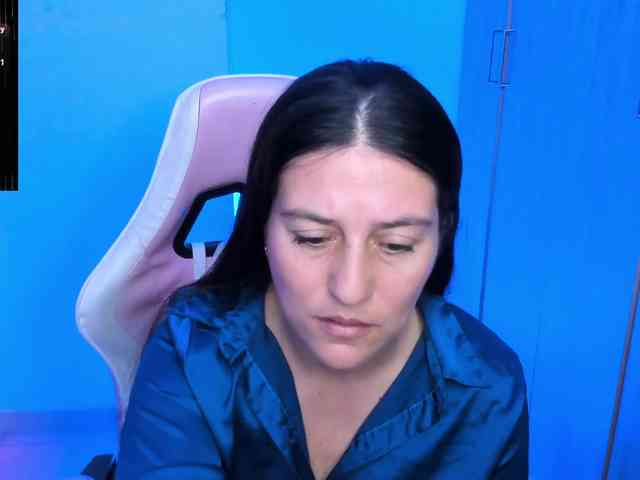 Saskyaajohnson webcam