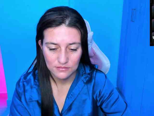 Saskyaajohnson webcam