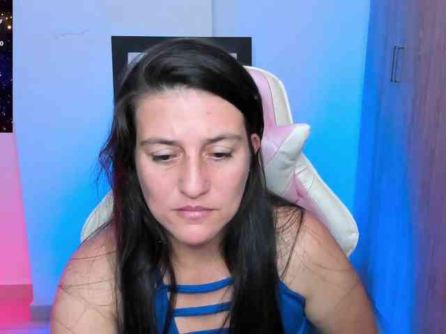 Saskyaajohnson webcam
