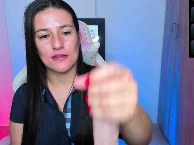 Saskyaajohnson webcam