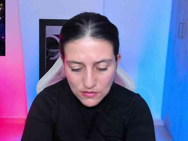 Saskyaajohnson webcam