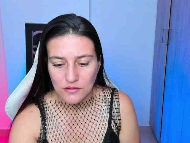 Saskyaajohnson webcam
