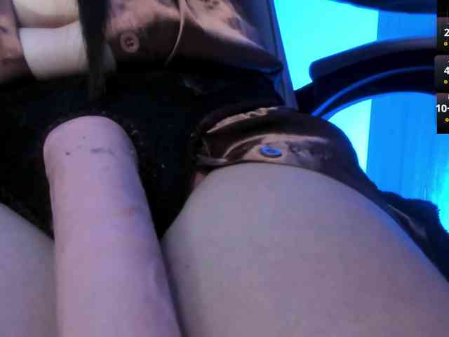 Saskyaajohnson webcam