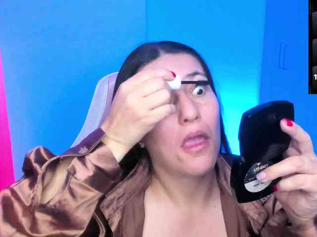 Saskyaajohnson webcam