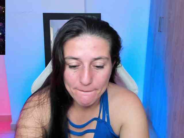 Saskyaajohnson webcam