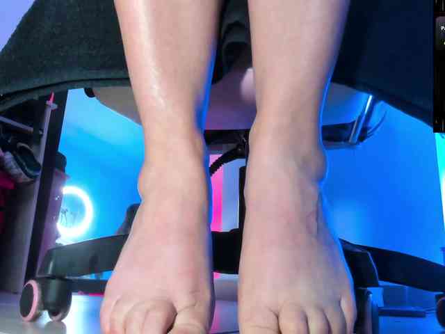 Saskyaajohnson webcam