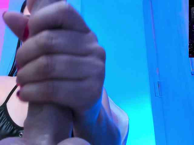 Saskyaajohnson webcam