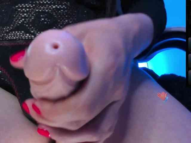 Saskyaajohnson webcam